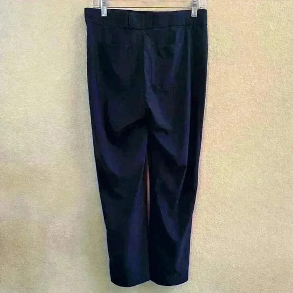 Athleta “Tribeca Utility Crop” Black Size 2 EUC! - Picture 8 of 13